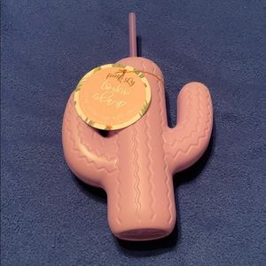 Purple cactus shaped cup with straw